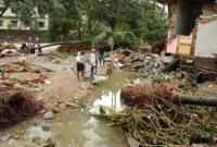 В Индии третий день бушует наводнение: погибли сотни людей