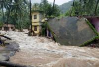 Кількість загиблих від повені в Індії зросла до 345 осіб