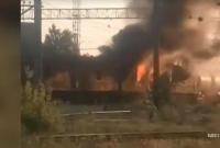 На Харьковщине загорелся вагон с мусором (видео)