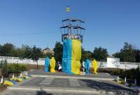 В Одесской области открыли памятник героям АТО в виде башни Донецкого аэропорта