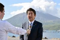Синдзо Абэ в третий раз выдвинул свою кандидатуру на пост главы ЛДП и премьера Японии