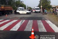 В Мариуполе автомобиль сбил мать с ребенком на пешеходном переходе