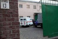 "Бился головой о стену": в Лукьяновском СИЗО при загадочных обстоятельствах умер заключенный