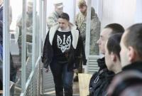 Савченко просит Луценко позволить ей осуществлять депутатскую деятельность в СИЗО