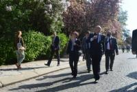 Уникальный лифт, сакуры и дипломатия: посол США приехала на Закарпатье