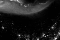 NASA показало снимок северного сияния в черно-белом цвете