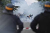 Во Франции из-за убийства полицейским юноши произошли столкновения