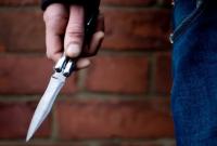 В Киеве продавец шаурмы ударил ножом клиента