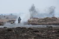 Обострение на Донбассе: 37 вражеских обстрелов, четверо военных ранены