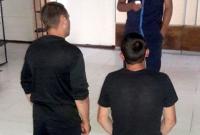 В Винницкой области издевавшихся над ветераном АТО хулиганов заставили просить прощение на коленях