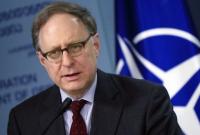 Экс-заместитель генсека НАТО призвал Альянс сделать новый шаг в отношениях с Украиной
