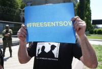 Послы стран "Большой семерки" требуют освобождения заключенных Кремлем украинцев