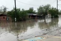 Затоплены дороги, машины и дома: в США продолжаются разрушительные наводнения