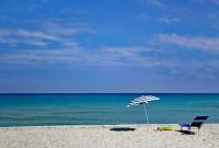 В Италии туристов будут штрафовать за покупки у продавцов-нелегалов на пляжах