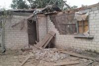 В СЦКК показали последствия обстрела боевиками жилого квартала в Зайцево