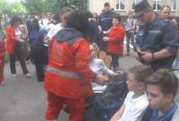 Киев усилит охрану во всех учебных заведениях после случаев массового отравлениях детей в школах