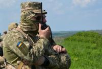 За прошедшие сутки двое украинских военных были ранены, боевики применяли тяжелое вооружение