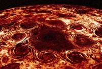 Зонд НАСА заглянул в атмосферу Юпитера