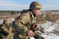 За минувшие сутки зоне АТО два украинских военнослужащих получили ранения