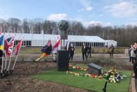 В Нидерландах открыли мемориал катастрофы МН17