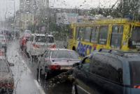Непогода парализовала движение на улицах Одессы