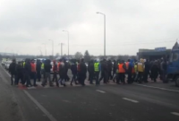 "Евробляхеры" заблокировали трассу "Киев-Чоп" на Львовщине