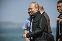 Путин с приспешниками прибыл в оккупированный Крым для обсуждения "будущего РФ"