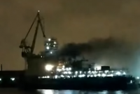 В России загорелся ледокол "Виктор Черномырдин" (видео)