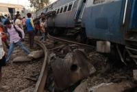 В Индии сошел с рельсов пассажирский поезд, есть погибшие
