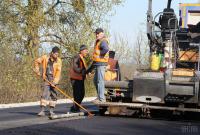 Глава Кабмина назвал количество отремонтированных дорог за три года