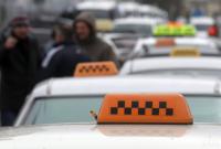 Большие штрафы и конфискация авто: в Украине придумали новый способ борьбы с нелегальными такси
