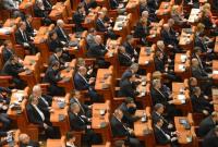В парламенте Румынии ввели ограничения для работы журналистов