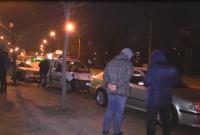 В Киеве задержали группу угонщиков элитных авто (видео)