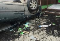 Преследование злоумышленника в Одессе: авто врезалось в клумбу и перевернулось