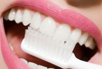 Неправильная чистка зубов приводит к кариесу