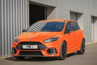 Ford попрощался с хот-хэтчем Focus RS оранжевой спецверсией