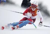 Швейцарские горнолыжницы завоевали золото и бронзу в суперкомбинации Олимпиады