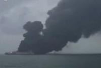 У Китая взорвался танкер, есть угроза загрязнения атмосферы