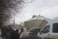 Обыски в Крыму: ФСБ ворвалась в дома крымских татар, один из задержанных заявил об избиении (видео)