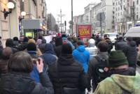 На забастовке избирателей Навального в центре Москвы спели известную песню о Путине (видео)