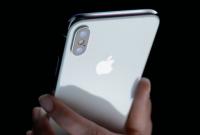 Apple вдвое сократит производство iPhone X
