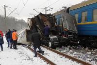 В Харьковськой области пассажирский поезд столкнулся с грузовиком