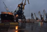 Мининфраструктуры: РФ частично разблокировала украинские порты в Азовском море
