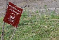 За две недели саперы обезвредили почти 900 мин на Донбассе