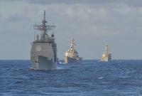 В Минобороны РФ назвали "словесным подвигом" проход эсминца ВМС США в Японском море