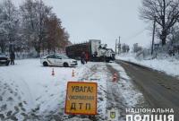 Снегопад в Киевской области: за сутки произошло более 100 ДТП