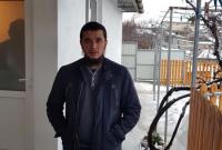 ФСБшники пришли с обыском к крымскому татарину в Симферополе (видео)