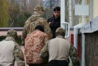 В Кремле заявили, что не считают захваченных в Чёрном море украинских моряков военнопленными