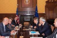 Советник избранного президента Украины встретился с министром энергетики США