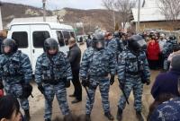 В оккупированном Крыму за три месяца года провели 97 арестов с нарушением прав человека